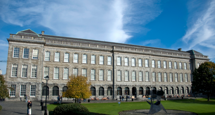 圣三一大学（商学院）.png